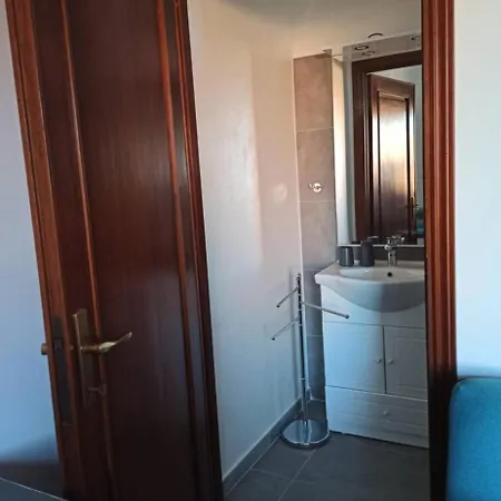 Piazza San Giorgio 2 Apartamento *