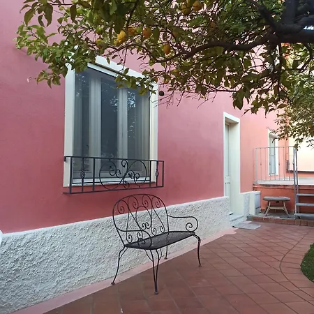 Piazza San Giorgio 2 * Dolianova